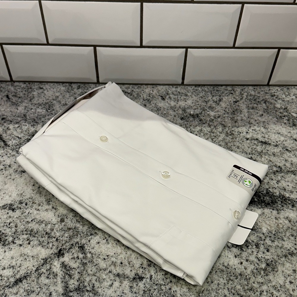 George Mens 2XL Dress Shirt White Classic Fit Stretch Collar Wrinkle Resistant - Picture 4 of 4